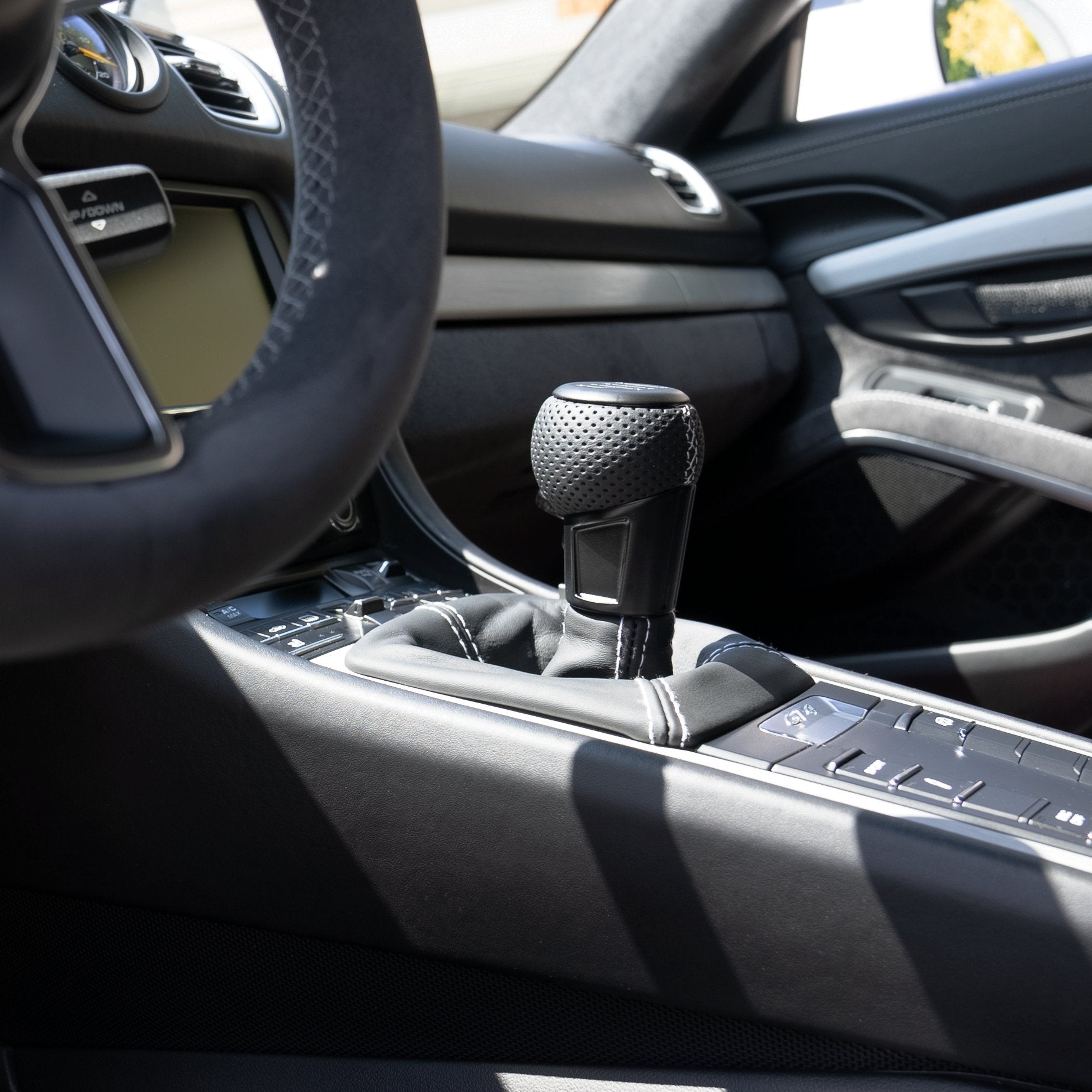 Manual Shift Knob For Porsche 911 – JP Group Dansk 91142407101MAT