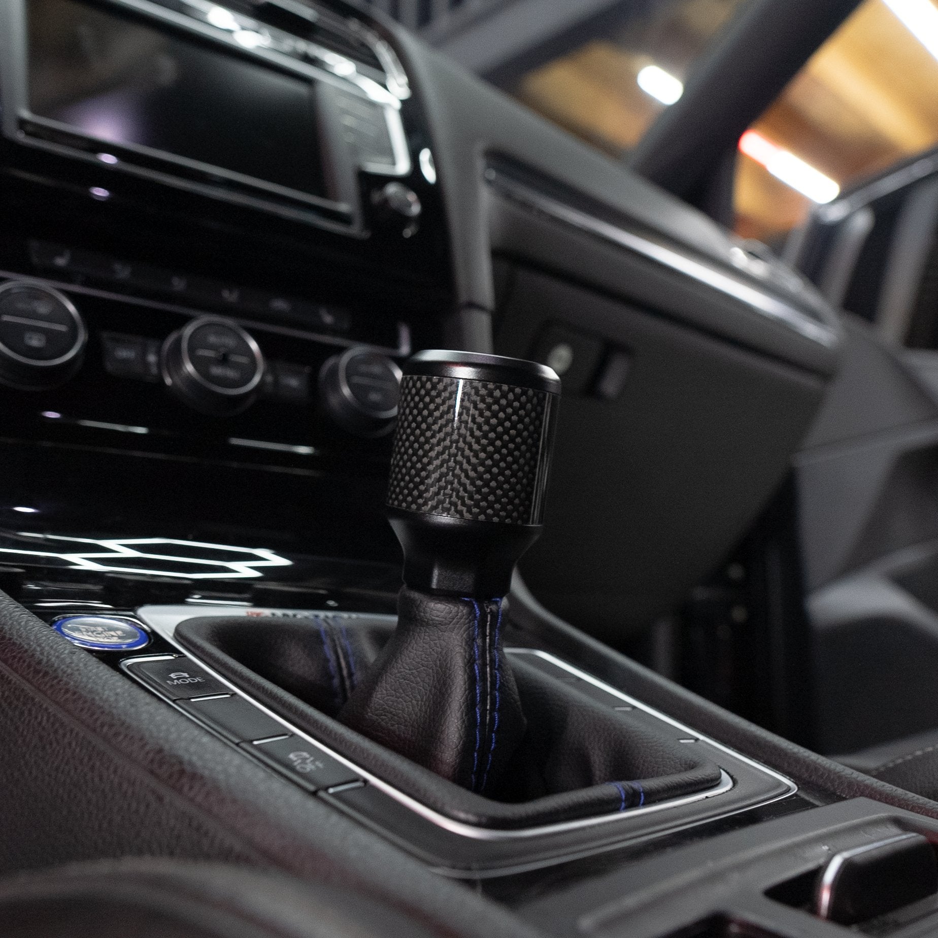 Classic Carbon Fiber Knob - Audi/VW