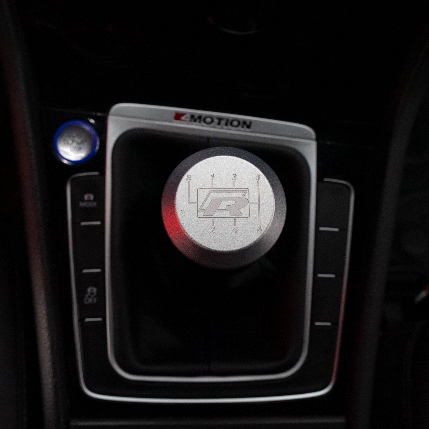 Classic Carbon Fiber Knob - Audi/VW