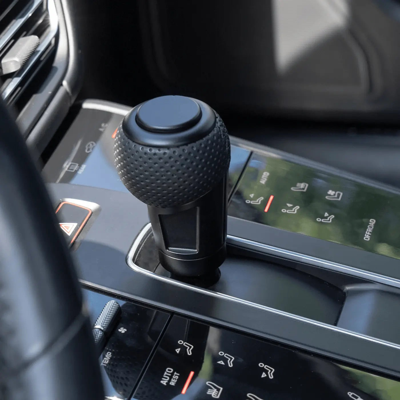 Macan interior
